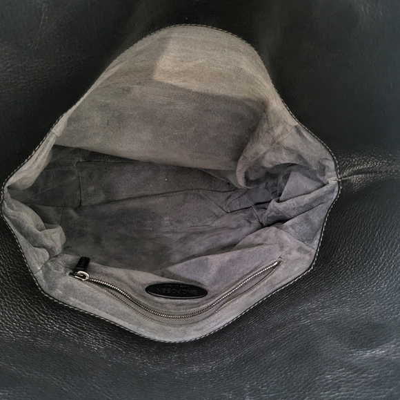 Classic Zac Posen Large Devon Tote - Picture 3 of 3